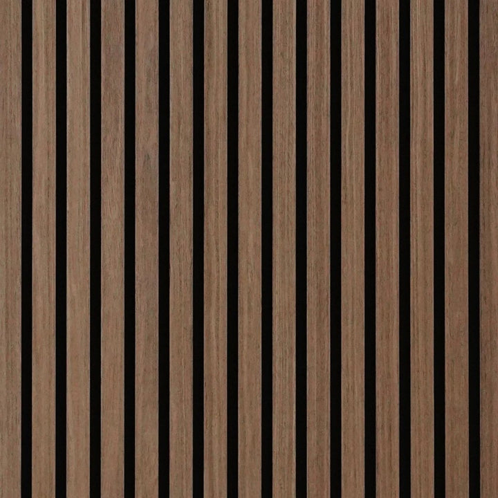 Akustikpaneel Oiled Oak 240×52 cm Detailansicht - Echtholz-Furnier mit vertikalen Lamellen, natürliche Holzmaserung und schallabsorbierender Struktur - Reud