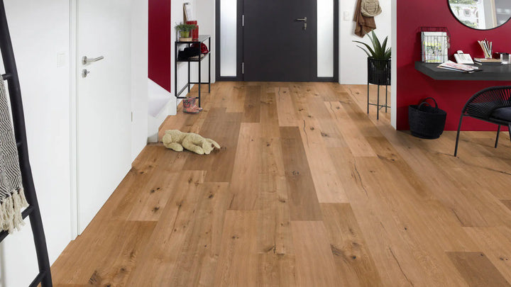 Antikdiele Eiche handgehobelt rustikal Natur geölt Landhausdiele Fertigparkett Klick