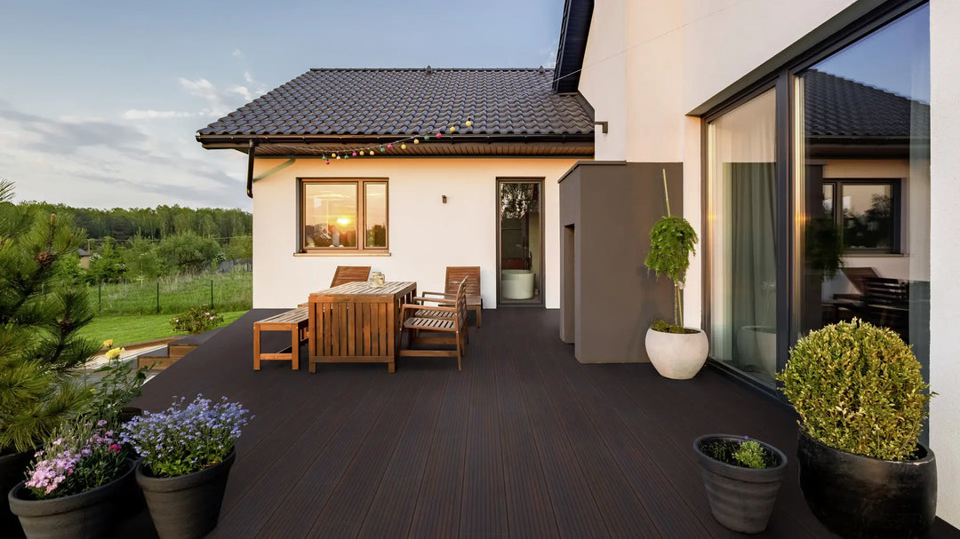 Bambus Holz Farbe Basralocus braun Holzdiele Terrassendielen