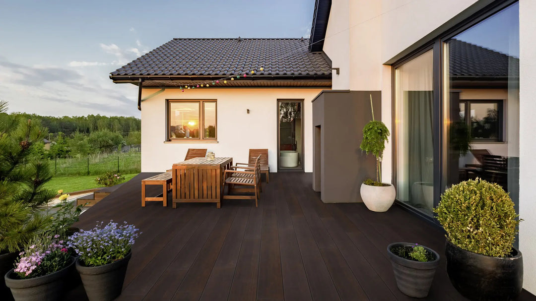 Bambus Holz Farbe Basralocus braun Holzdiele Terrassendielen