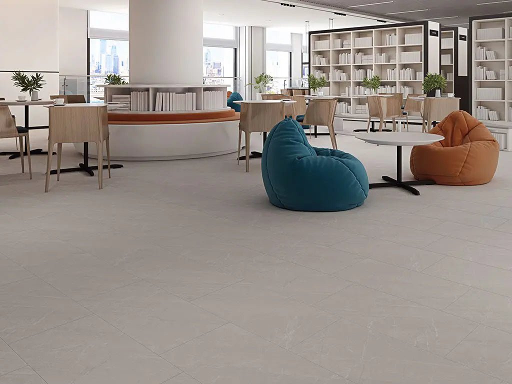 Check One Standard 2141 Grillo Botticino mit Trittschalldämmung Fliesenoptik Vinylboden Klick