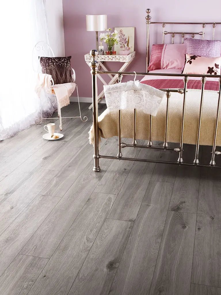 CHECK green Zingsheim Eiche Diele Designboden