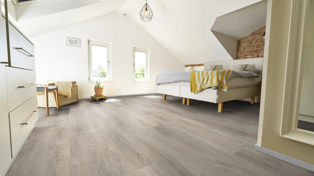 X-Cellent Eiche Toona SPC mit integrierte Trittschalldämmung Vinylboden