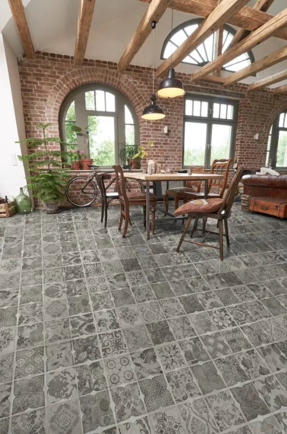 GreenLine Basic 30 Fliese Retro Black &amp; White mit Trittschalldämmung Vinylboden Klick