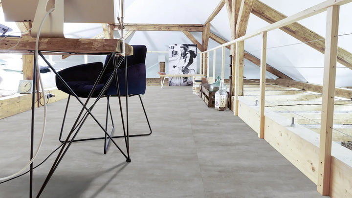 GreenLine Silent XL Stone Fliesenoptik Sichtestrich hell mit Trittschalldämmung Vinylboden