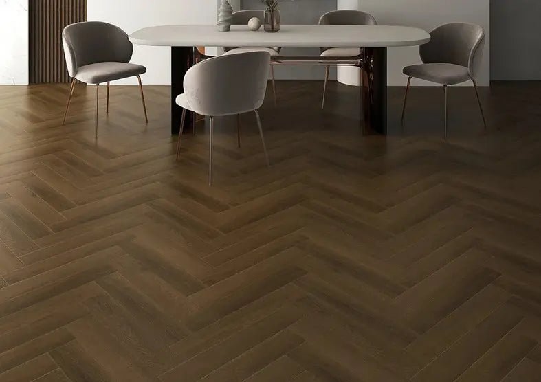 Herringbone Fischgrät Royal Pine mit integrierter Trittschalldämmung Vinylboden Klick
