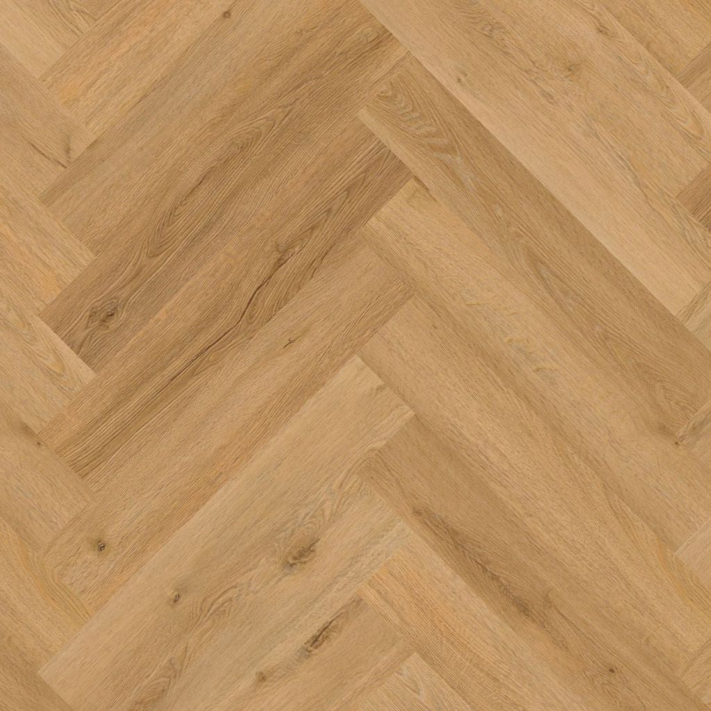 Repac solidDRYBACK 25-05 Fresh Oak Authentic Herringbone PURE 1020 Klebe Vinylboden in Nahaufnahme – authentisches Fischgrätmuster mit natürlichen Holzmerkmalen und dekorsynchroner Prägung - Reud Bodenarena