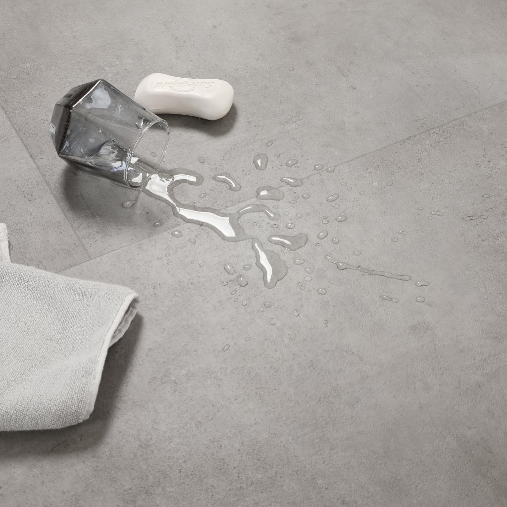 Klick Vinyl Rohblock Fliesenoptik mit Trittschalldämmung - Reud Bodenarena