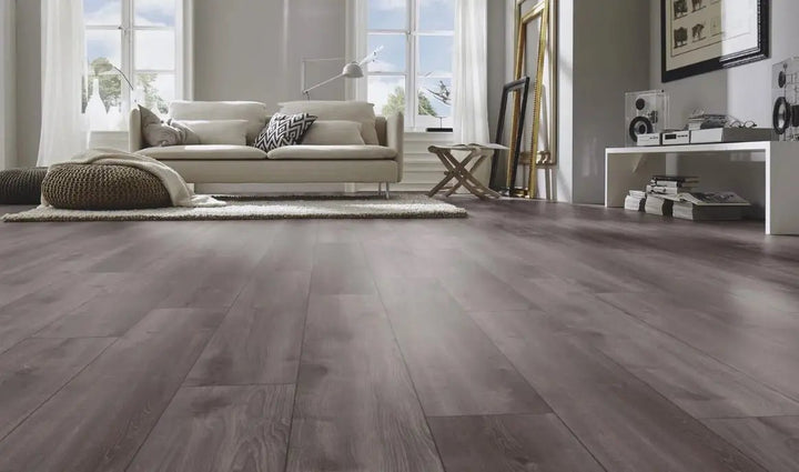 Kronotex Exquisit Kaschmir Eiche schwarz Landhausdiele Laminat Klick