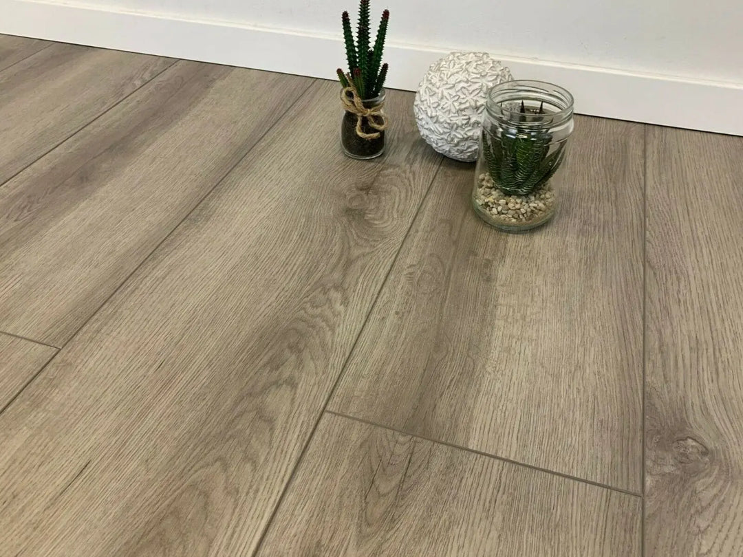 Rigid SPC VinyRock Basic Plus Columbia River mit V-Fuge Vinylboden