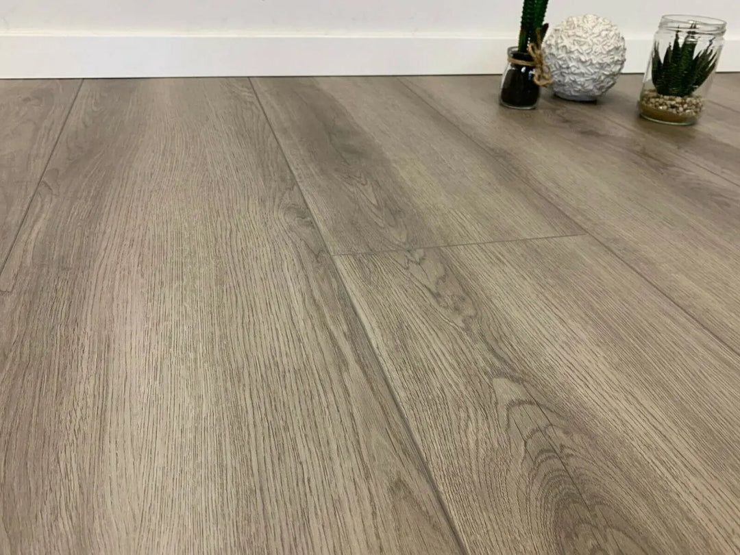 Rigid SPC VinyRock Basic Plus Columbia River mit V-Fuge Vinylboden