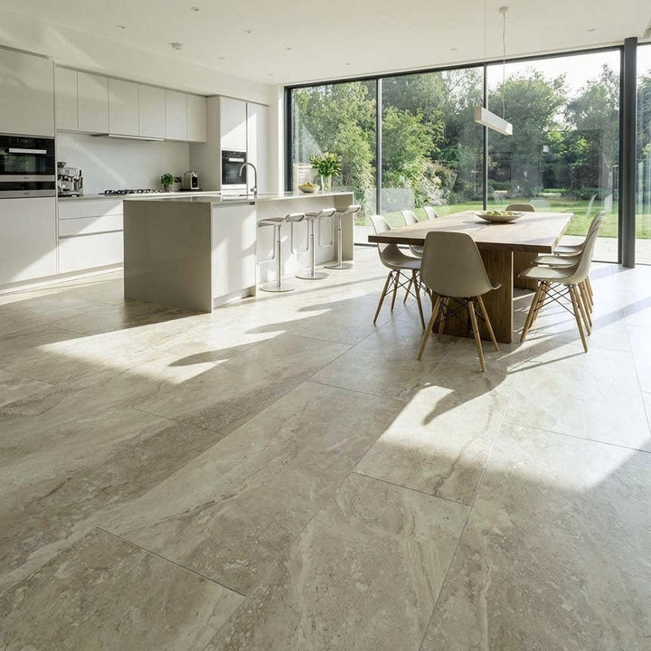 VinyRock XL Gloss Abu Dhabi Botticino Hochglanz - Marmoroptik - Reud Bodenarena