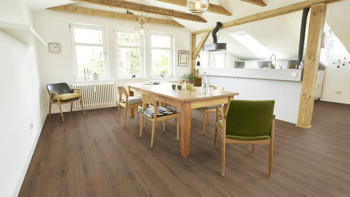 X-Citing Eiche Rustic Dark SPC mit integrierte Trittschalldämmung Vinylboden Click