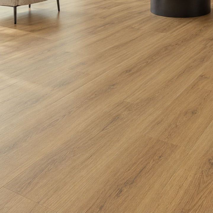 Designboden Klick Clea Eiche Jersey als warme Breitdiele in Holzoptik, Detailansicht von Reud Bodenarena