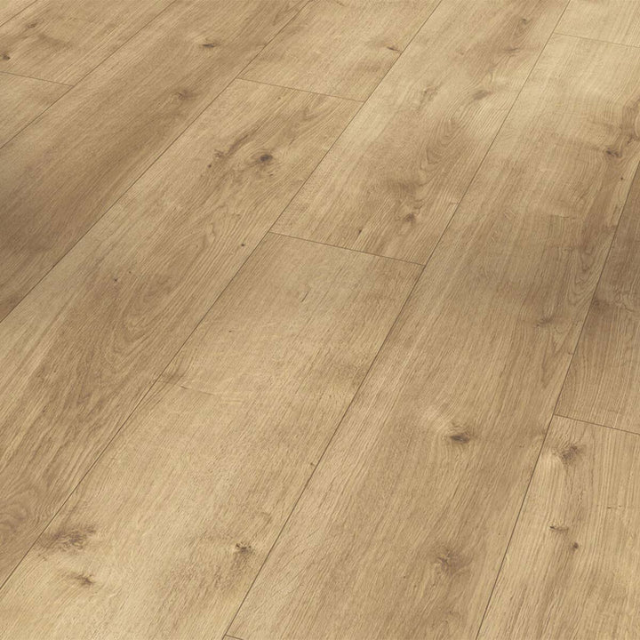 Designboden Eiche Pure Natur Parador in heller Eichenoptik als verlegte Bodenfläche
