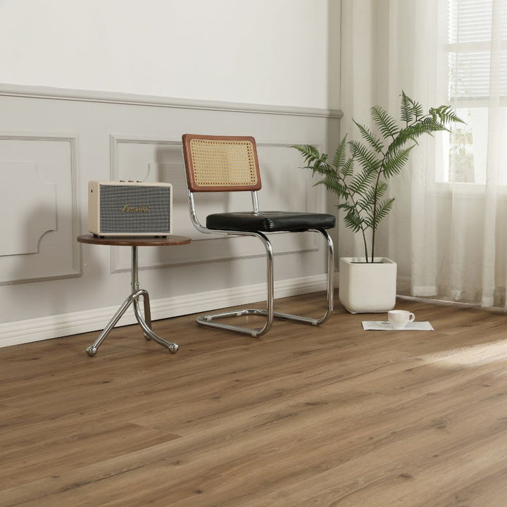Klick Vinyl Eiche Mocca im Wohnzimmer von Reud Bodenarena