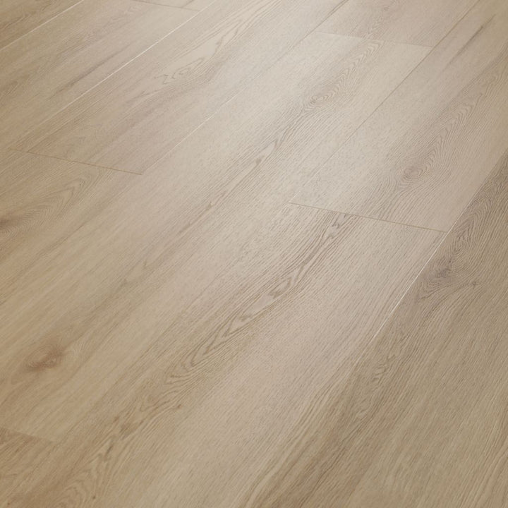 Verlegte Vinyldielen Eiche Roma in Landhausdielenoptik mit sanfter Maserung von Reud Bodenarena
