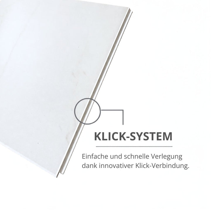 Nahaufnahme der Klick-Verbindung des Marmoroptik-Vinylbodens für einfache, schnelle Verlegung – Reud Bodenarena