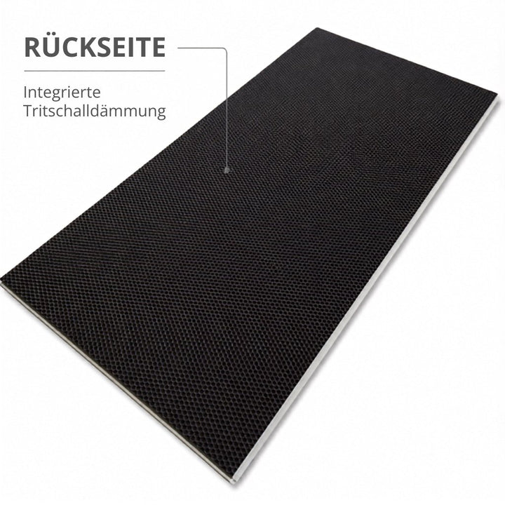 Rückseite der Marmoroptik-Vinylplanke mit integrierter Trittschalldämmung im Detail – Reud Bodenarena