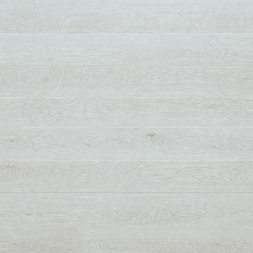 Nahaufnahme der Holzmaserung von Klick Vinylboden Eiche Pul im Landhausdielenformat