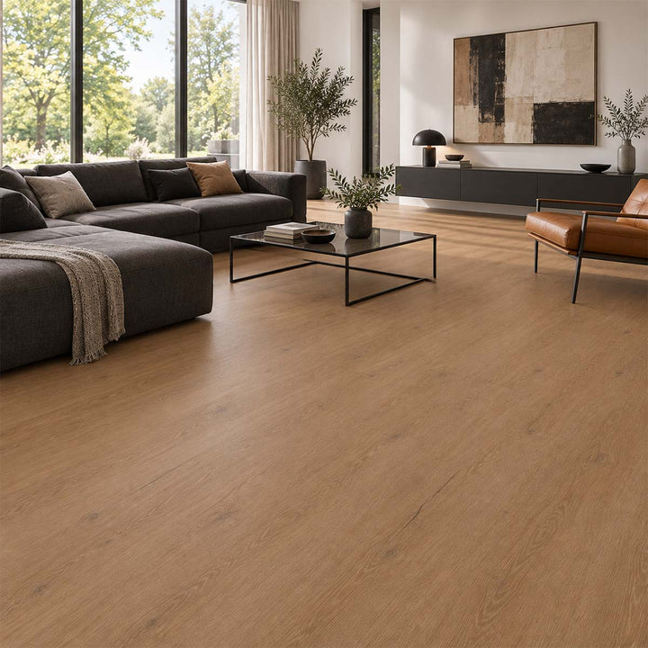 Klick Vinylboden Eiche Sina mit Trittschalldämmung in einem eleganten Wohnzimmer