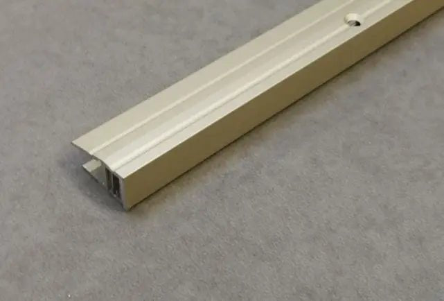 Profil Repac PLP 7/17 Abschluss sand 100cm – Reud Bodenarena